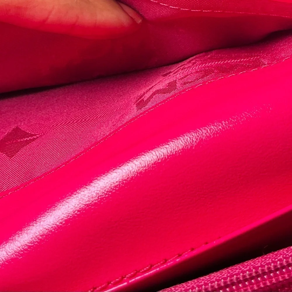 MCM Leather Tirfold Wallet All Inclusive w/ COA